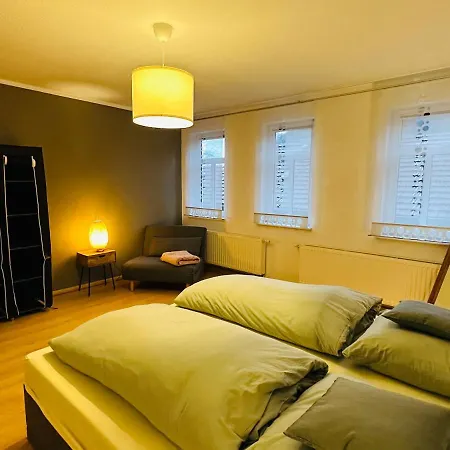 Quartier48 - 2 Stadtapartments Oder Ganze Haus Bis 9 Personen * Suhl