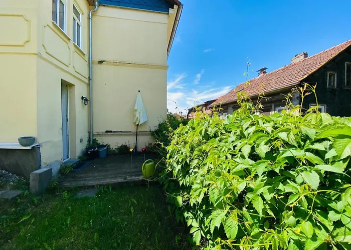 Quartier48 - 2 Stadtapartments Oder Ganze Haus Bis 9 Personen Suhl