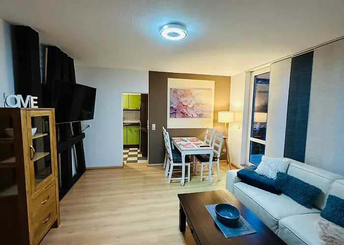 Quartier48 - 2 Stadtapartments Oder Ganze Haus Bis 9 Personen Lejlighed Suhl